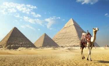 giza pyramids